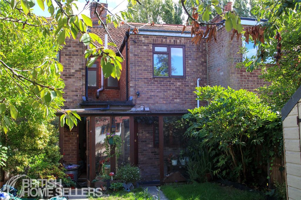 Property photo 1 of 11 Picture No. 13