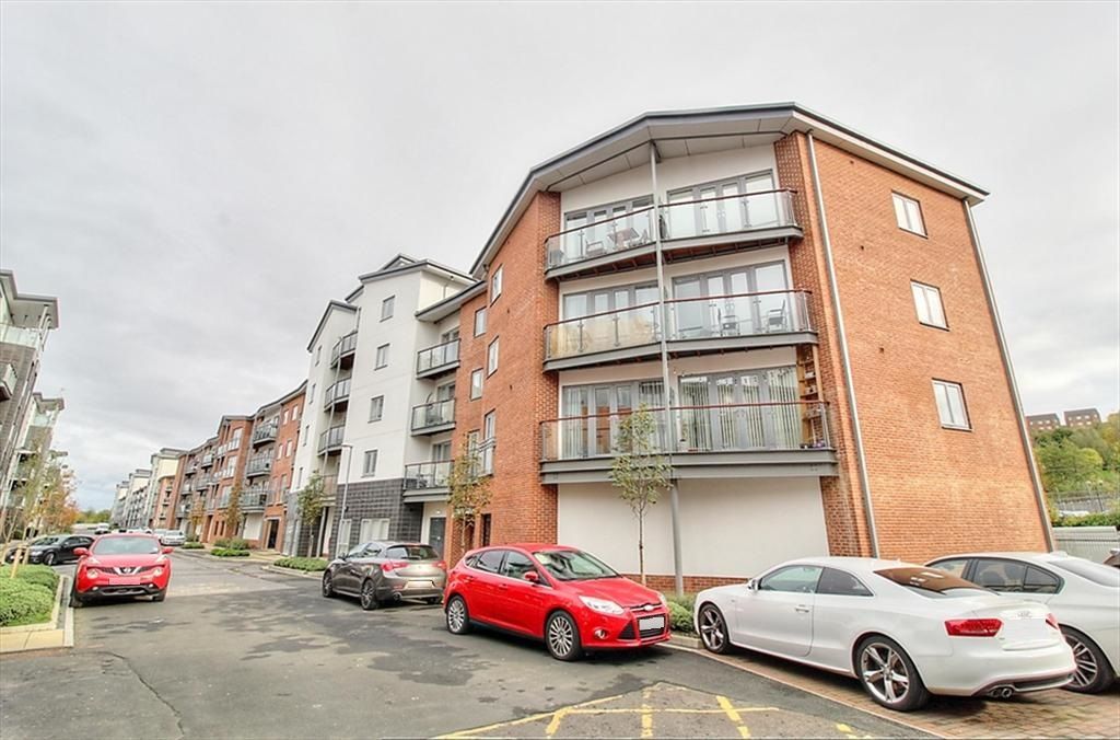 Property photo 1 of 15