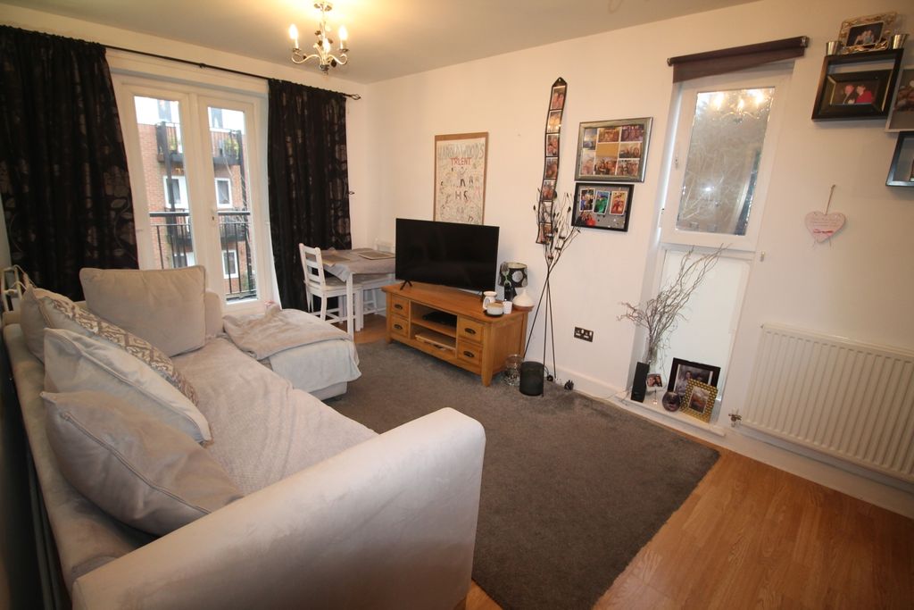 Property photo 2 of 9 Img_1140