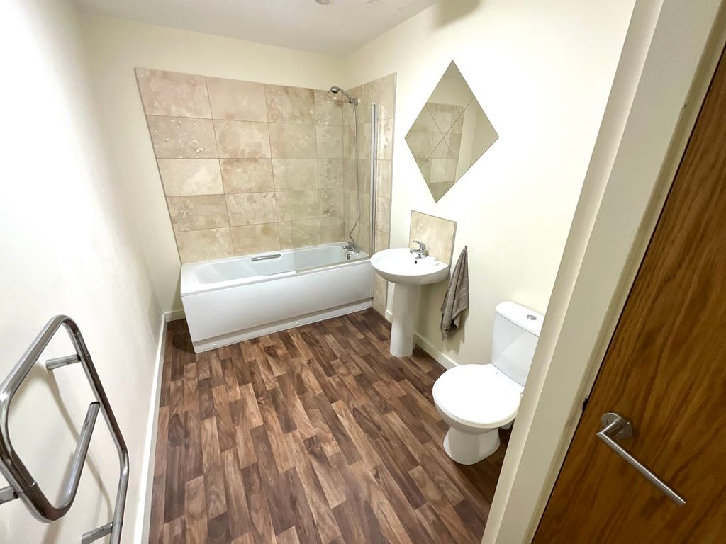 Additional image 4 of 2 bed flat for saleSouth Street, Ilkeston DE7