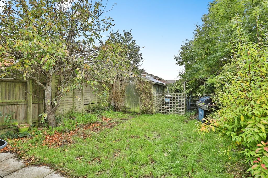 Property photo 2 of 17 Photo