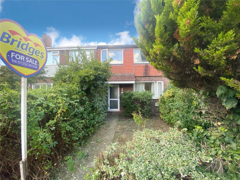 Property photo 2 of 14 Picture No. 12