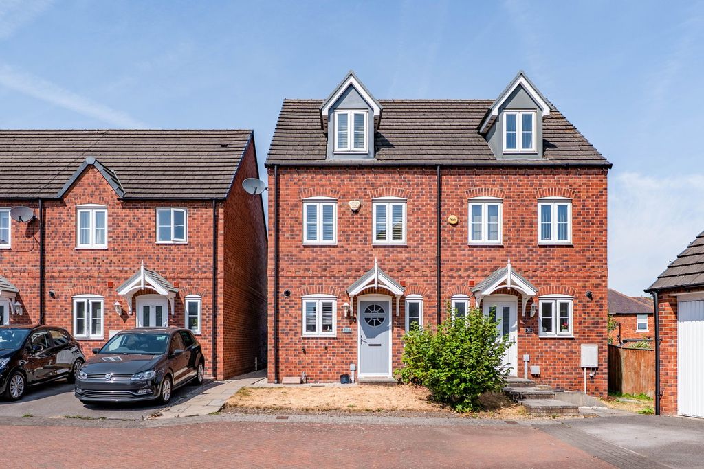 Property photo 1 of 34