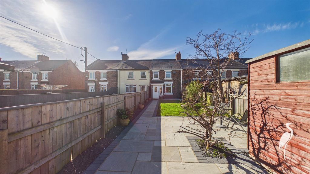 Property photo 1 of 22