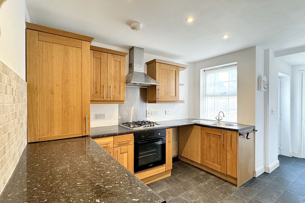 Property photo 2 of 13 Img_3369