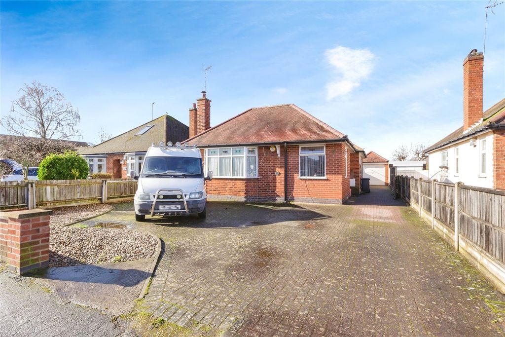 Property photo 1 of 17 Picture No. 05