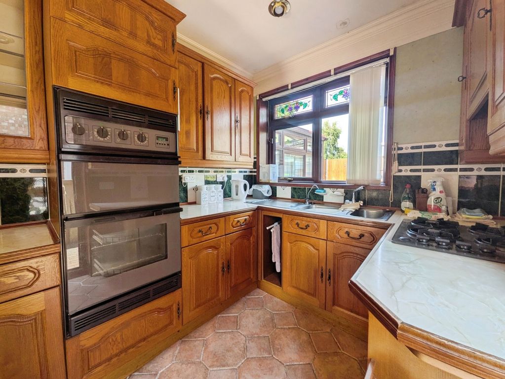 Property photo 3 of 15 Pbox-Img.Jpg