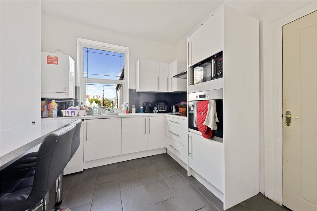 Property photo 3 of 13 Picture No. 04