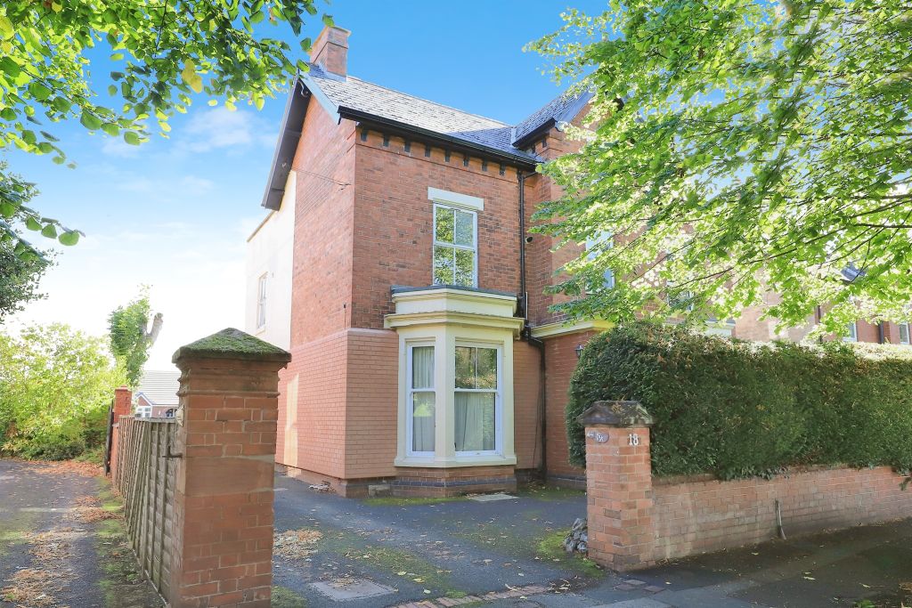 Property photo 1 of 17