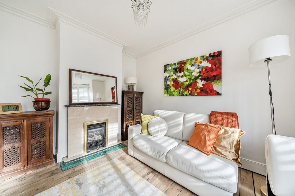 Property photo 3 of 15 1416995-5-69947B9...