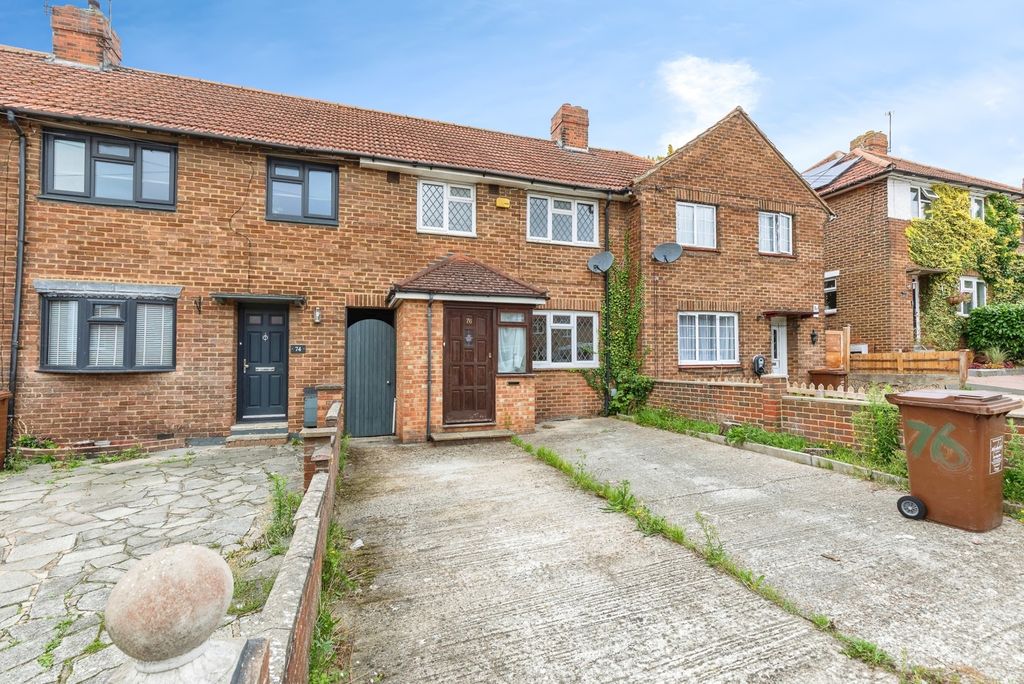 Property photo 2 of 17 Photo