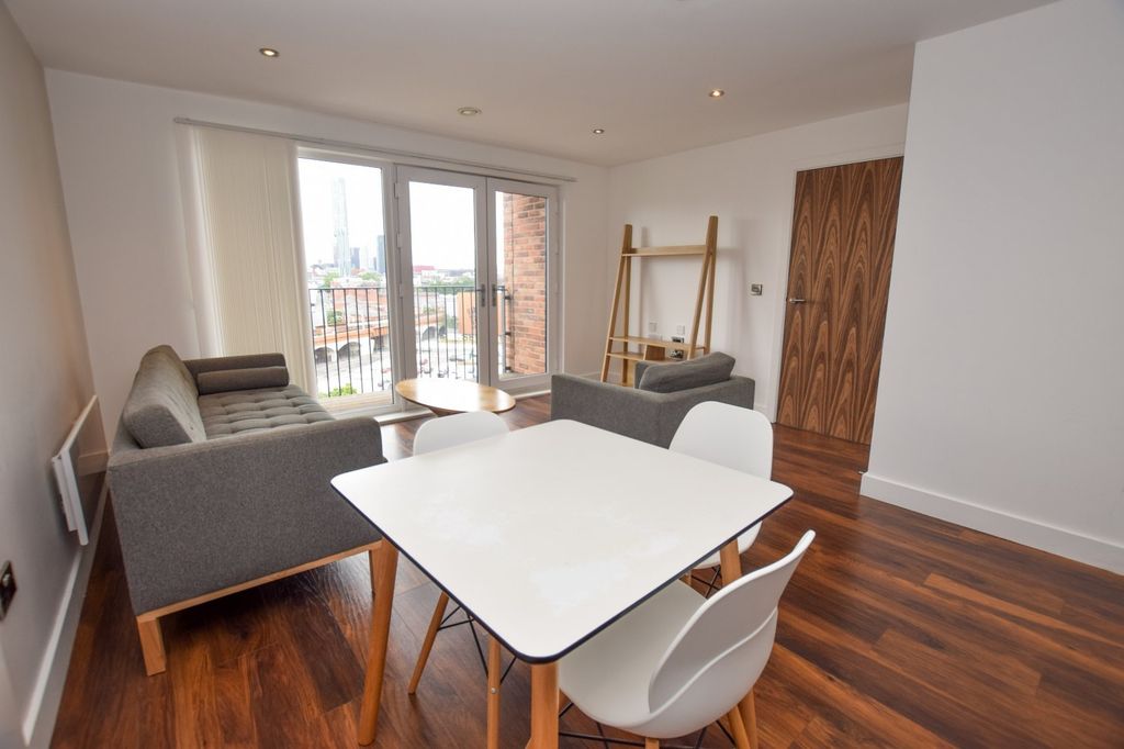 Property photo 1 of 11 Picture No. 02
