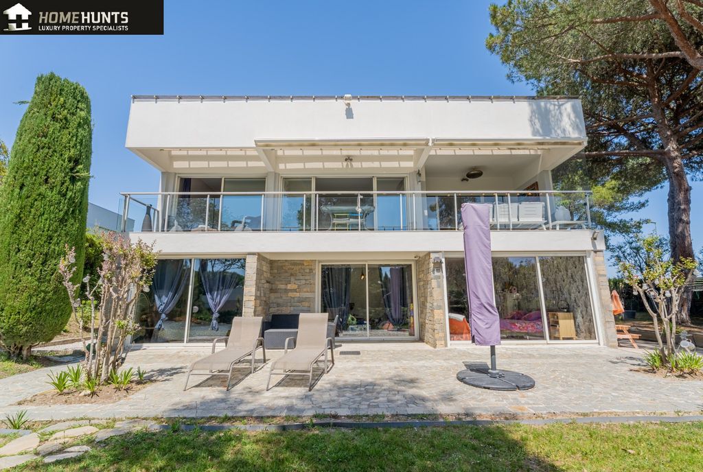 Property photo 1 of 18