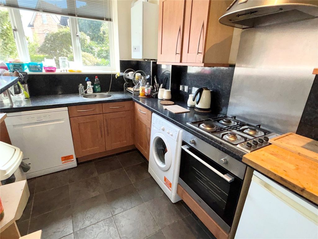 Property photo 3 of 11 Picture No. 20