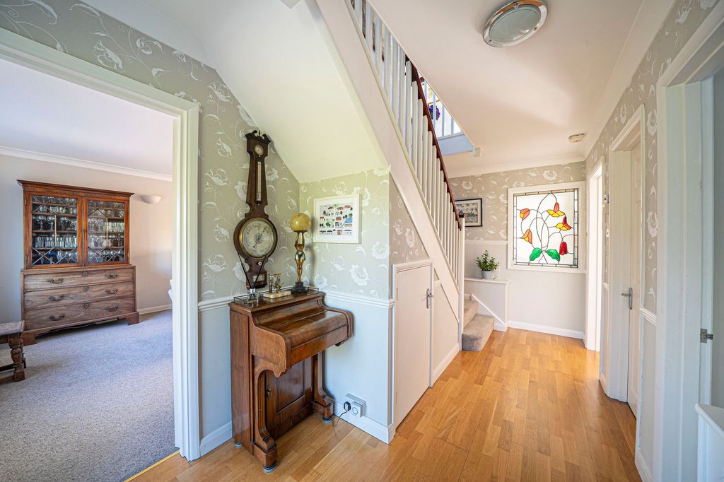 Property photo 3 of 44 Hallway