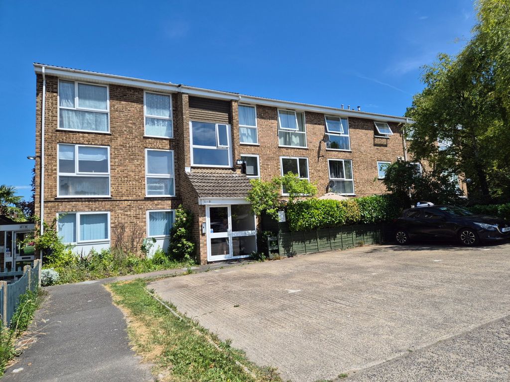 Property photo 1 of 15