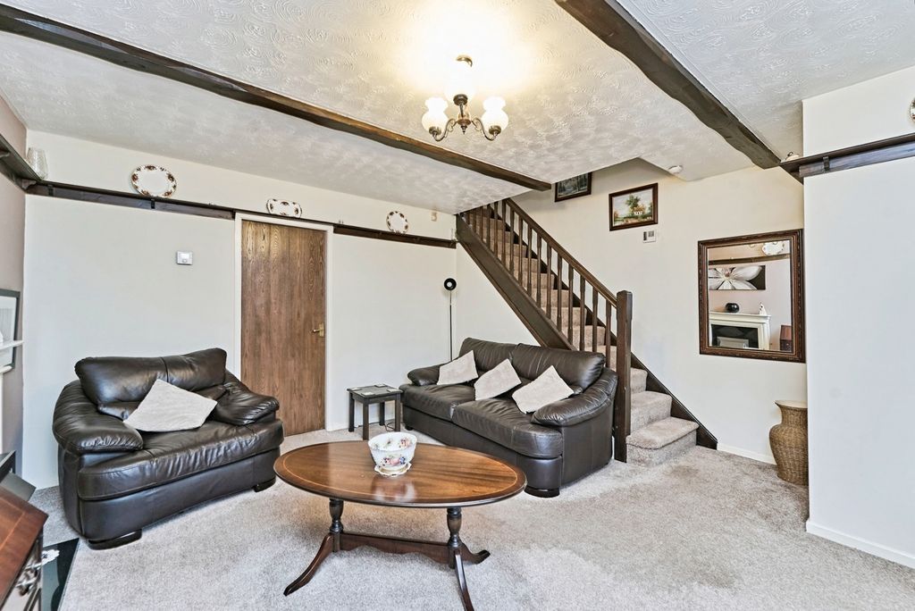 Property photo 3 of 23 Pbox-Img.Jpg