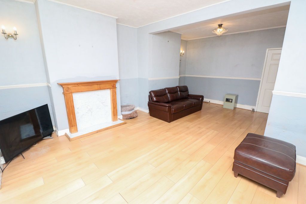 Property photo 3 of 10 Lounge/Diner