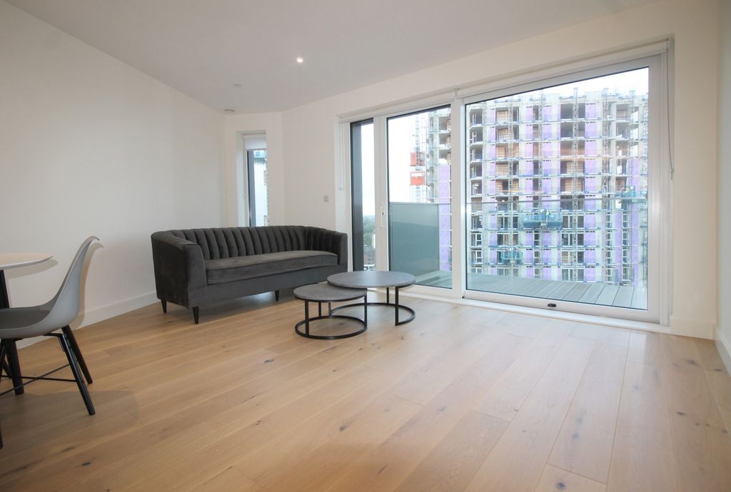 Property photo 1 of 14 Norton House, Royal