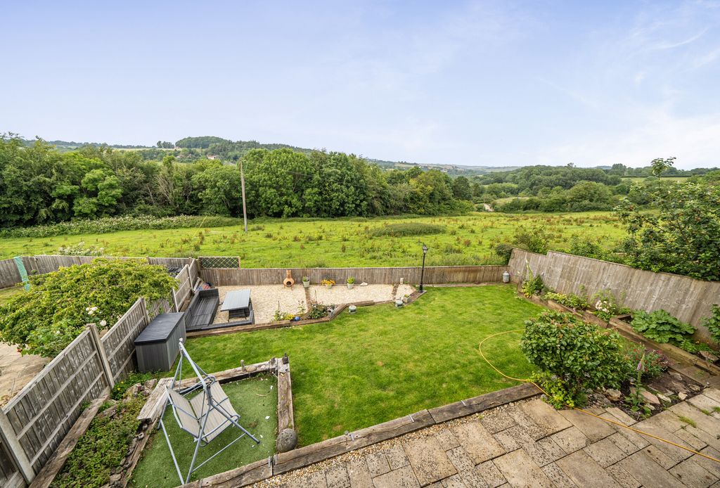 Property photo 1 of 20 1480219-9-6A3038c...