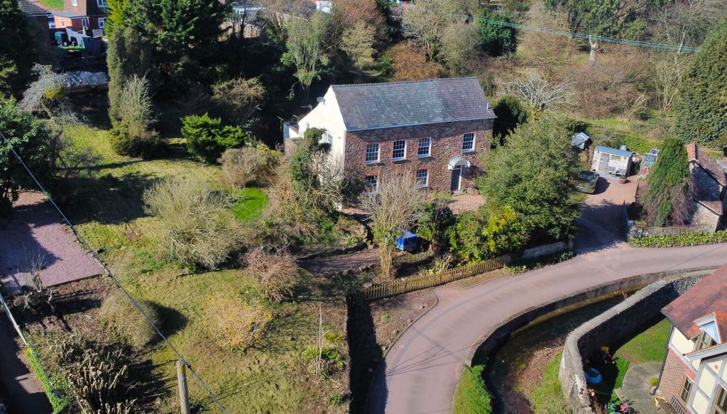 Property photo 1 of 36