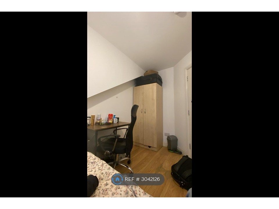 Property photo 2 of 30
