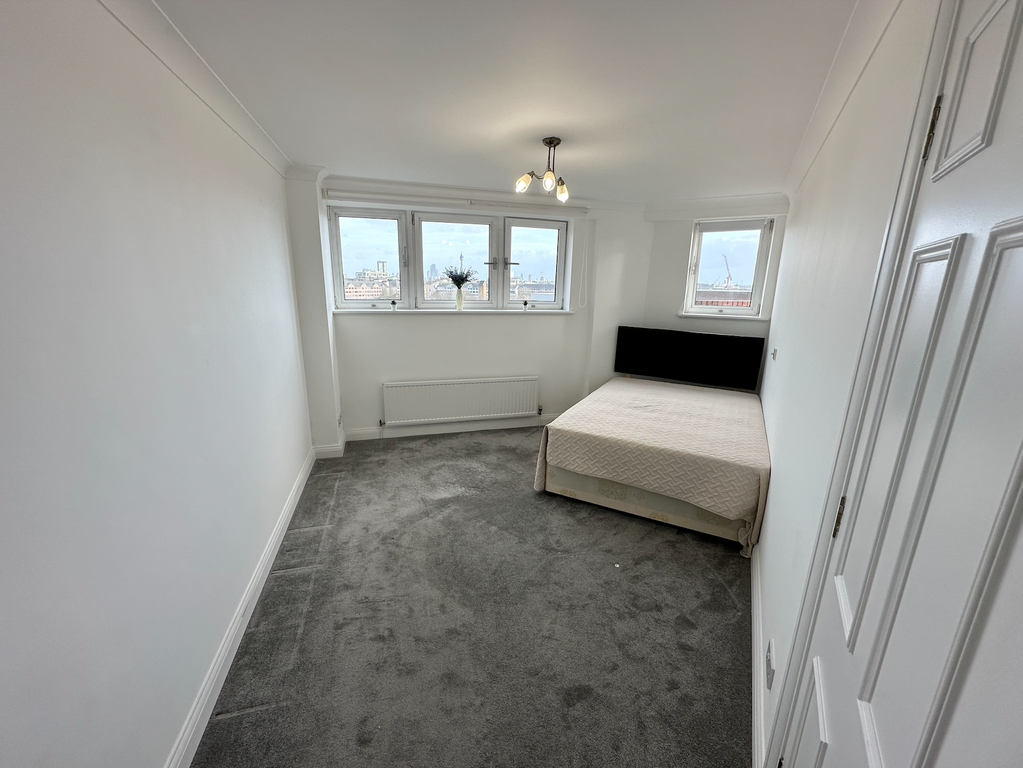 Property photo 1 of 13 Room C