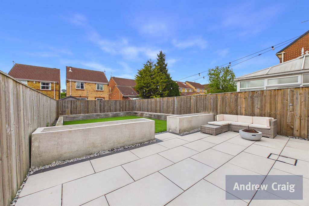 Property photo 3 of 16 Rear Garden