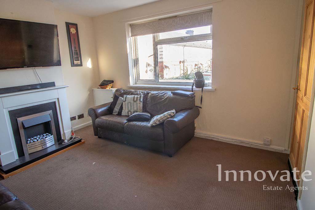 Property photo 3 of 11 Photo 3