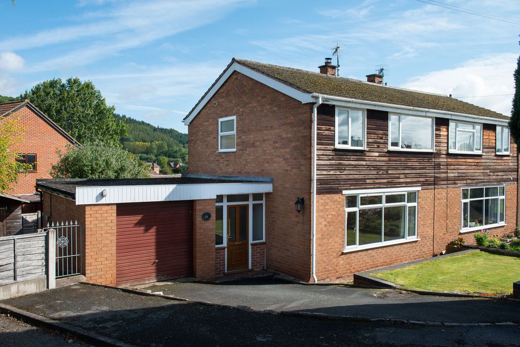 Property photo 1 of 17 Dsc_1786