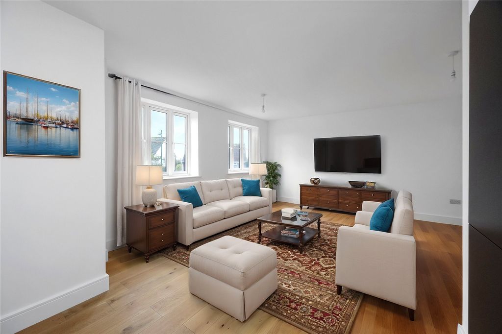 Property photo 2 of 10 Picture No. 22