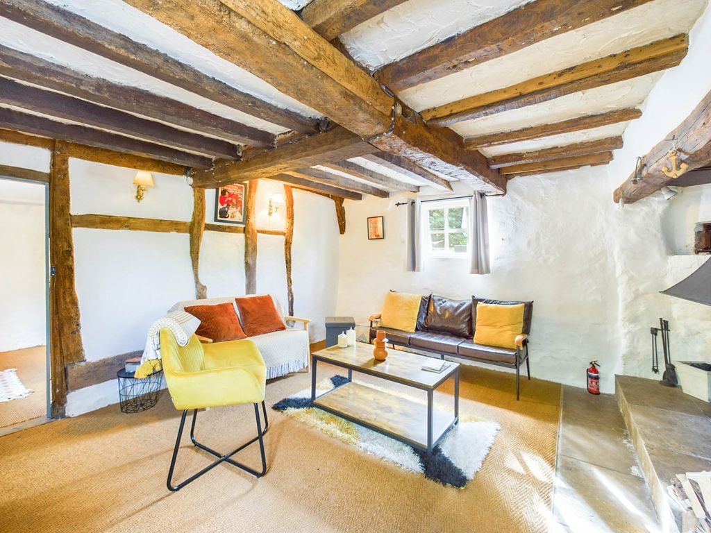 Property photo 2 of 18