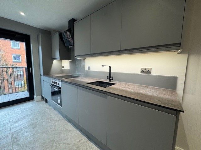 Property photo 2 of 8 Image