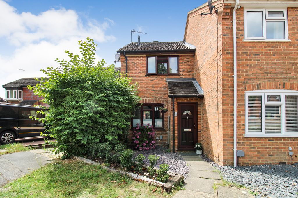 Property photo 1 of 12