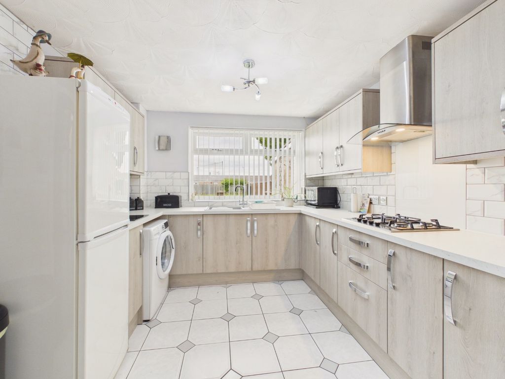 Property photo 3 of 14 5080017