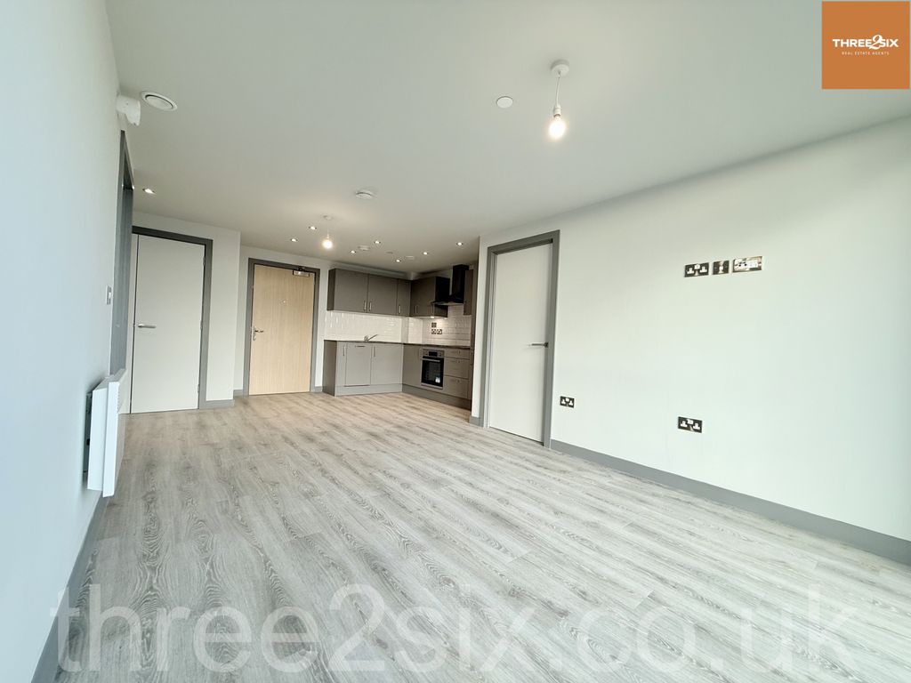 Property photo 2 of 8 Open Plan Area