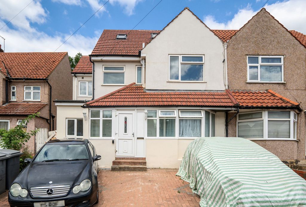Property photo 2 of 14 1285301-24-686E7B...