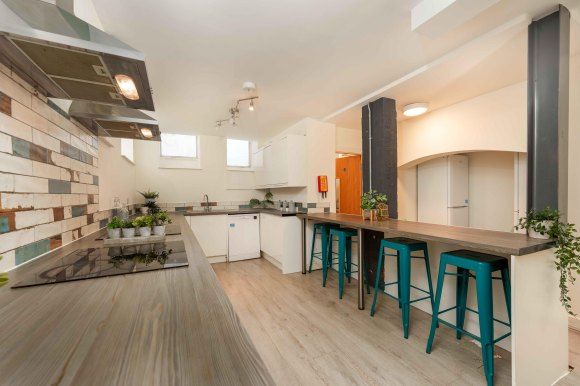 Property photo 3 of 10 The Courtyard Flat 3-2.Jpg