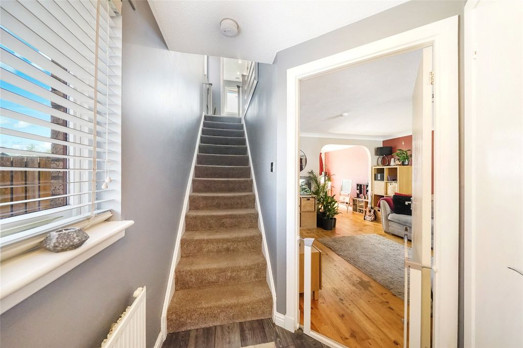 Property photo 2 of 23 Picture No. 02