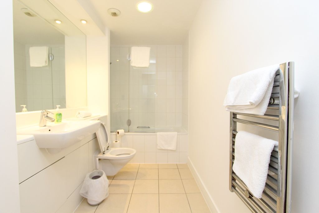 Property photo 2 of 7 Image