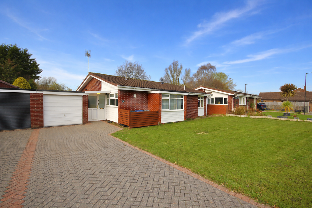 Property photo 2 of 31 Front