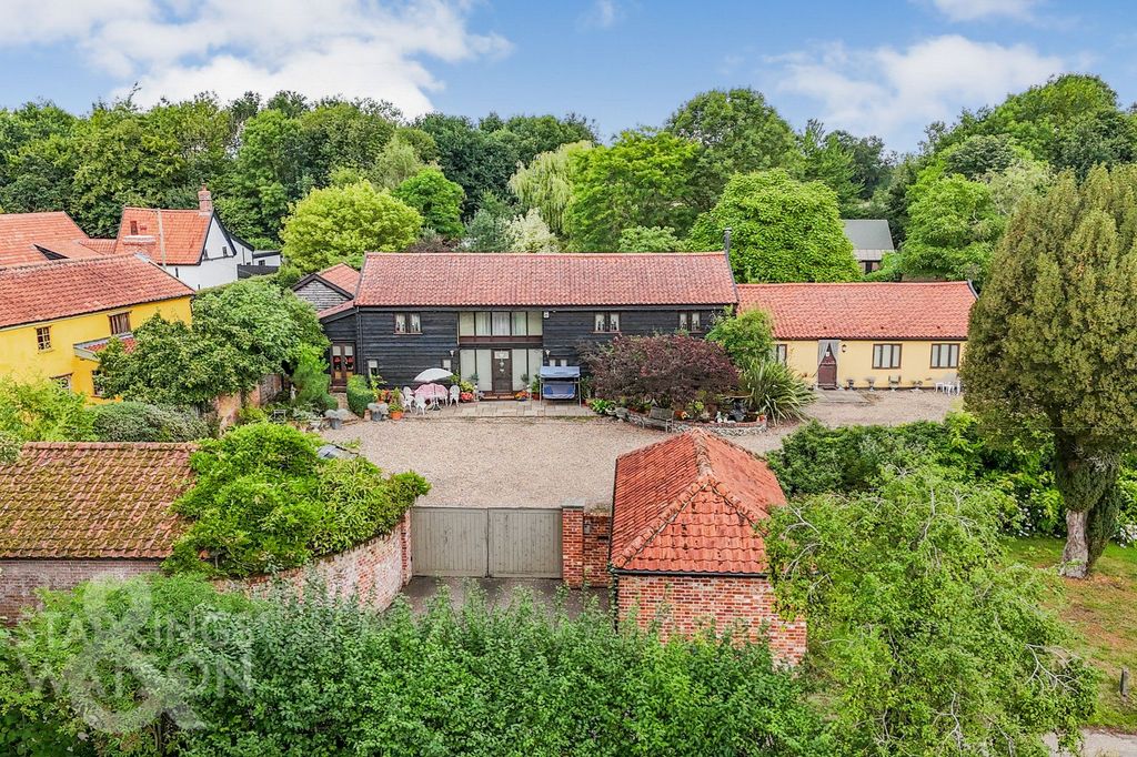 Property photo 1 of 48