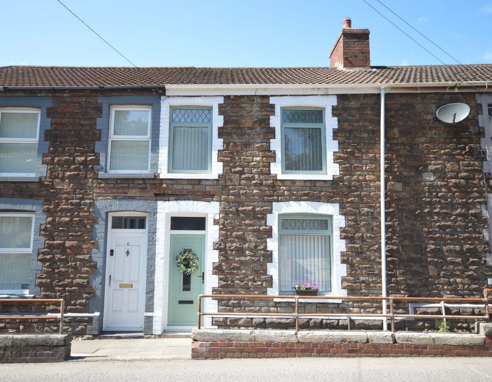 Property photo 1 of 19