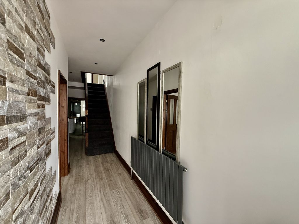 Property photo 3 of 23 Image 23