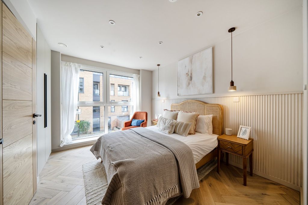 Property photo 2 of 14 Picture No. 10