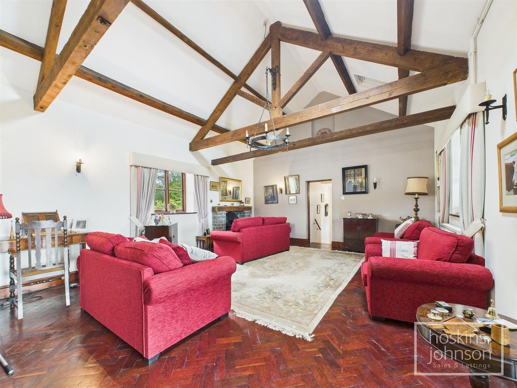 Property photo 3 of 45 Living/Dining Room