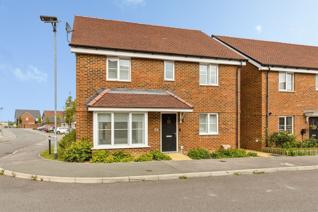 Property photo 1 of 23