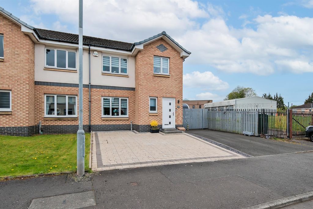 Property photo 1 of 42 001-133 Roman Road, Motherwell, ML1 1Ea.Jpg