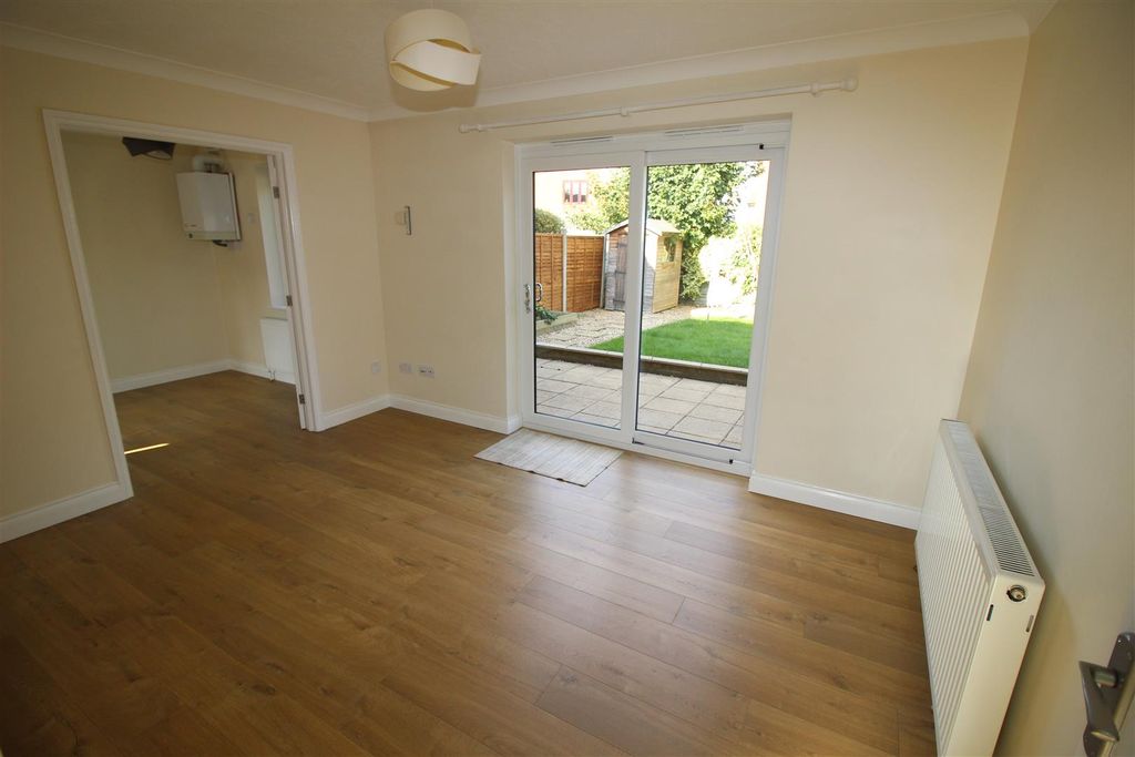 Property photo 3 of 12 Img_5392.Jpg