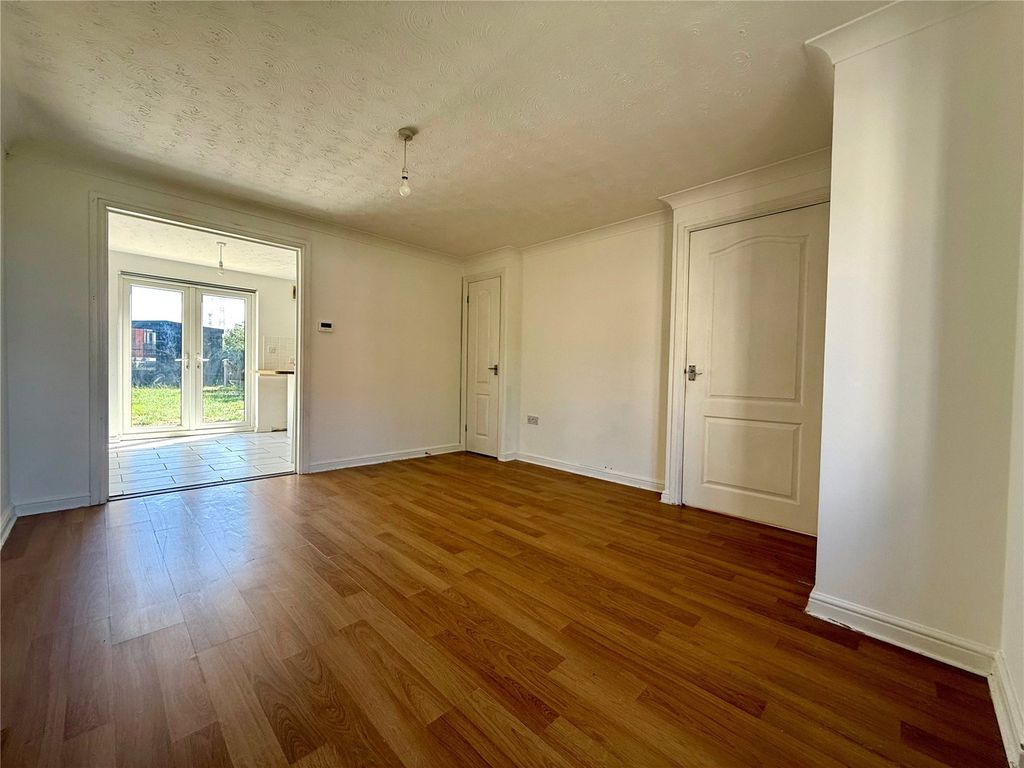 Property photo 3 of 13 Picture No. 06